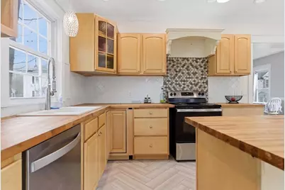10 Middle Street, Lisbon, ME 04252 - Photo 16