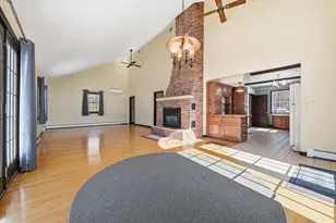 1210 Lakeview Dr, China, ME 04358 - Photo 4