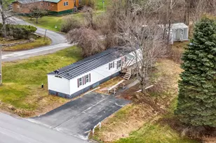 51 Pooler Ave, Skowhegan, ME 04976 - Photo 2