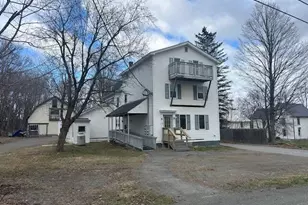 9 Paul St, Dover Foxcroft, ME 04426 - Photo 2