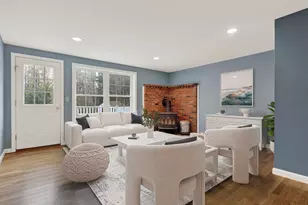 350 Hillside St, Yarmouth, ME 04096 - Photo 4