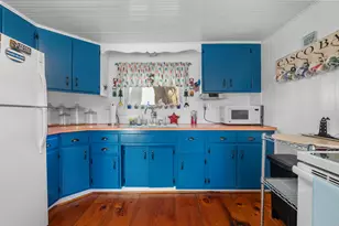 11 Oakland Ave, Portland, ME 04108 - Photo 20