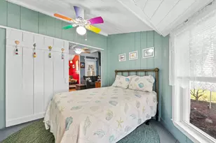 11 Oakland Ave, Portland, ME 04108 - Photo 14