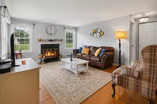 32 Landing Dr, Kennebunk, ME 04043 - Photo 8