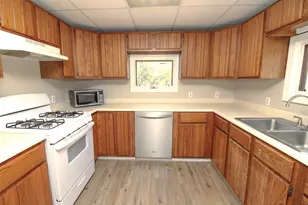 35 Mildred Ave, Bangor, ME 04401 - Photo 12