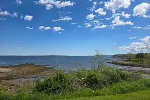 71 E Main St, Searsport, ME 04974 - Photo 4
