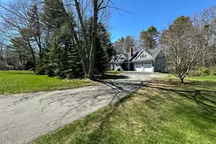 18 Cottagewood Ln, Kennebunk, ME 04043 - Photo 2