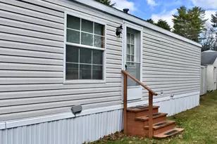54 Larry Ln, Brunswick, ME 04011 - Photo 4