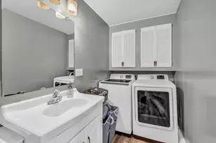 36 Pineland St, Lewiston, ME 04240 - Photo 40