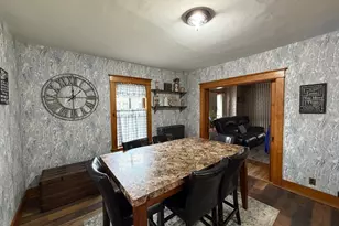 21 Bowdoin St, Houlton, ME 04730 - Photo 8