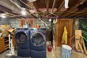 21 Bowdoin St, Houlton, ME 04730 - Photo 32