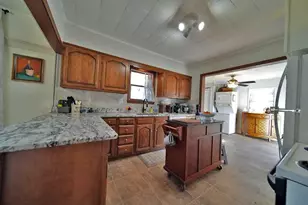 6 Pleasant Ct, Houlton, ME 04730 - Photo 16