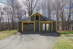 51 Free St, Dexter, ME 04930 - Photo 4