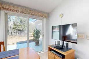 87 Locksley Rd, Auburn, ME 04210 - Photo 18
