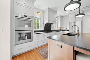285 Pownal Rd, Freeport, ME 04032 - Photo 14