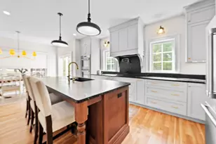 285 Pownal Rd, Freeport, ME 04032 - Photo 12