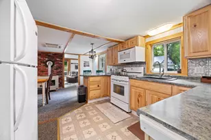 10 Carpenter Pl, Greenville, ME 04441 - Photo 10