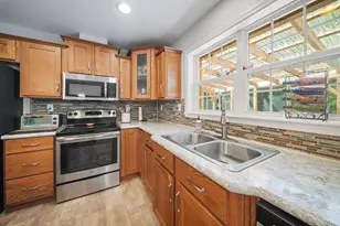 811 Newbury Neck Rd, Surry, ME 04684 - Photo 10