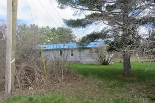92 Bassett Rd, Winslow, ME 04901 - Photo 4