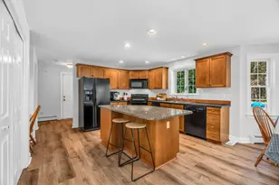 11 Goldenwood Dr, Scarborough, ME 04074 - Photo 4