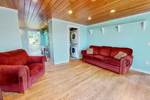 62 W Main St, Vinalhaven, ME 04863 - Photo 36