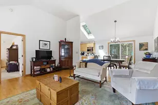 18 Parkside Dr, Biddeford, ME 04005 - Photo 10