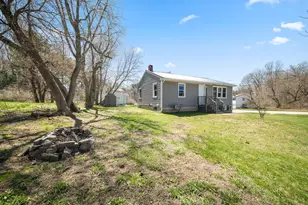 8 Lamb St, Windham, ME 04062 - Photo 12