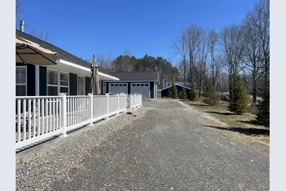 102 Crescent Street, Skowhegan, ME 04976 - Photo 2