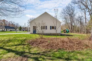 20 Court St, Winslow, ME 04901 - Photo 52