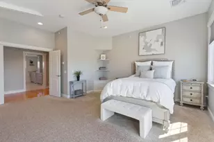19 Bridge St, Kittery, ME 03904 - Photo 22