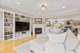 19 Bridge St, Kittery, ME 03904 - Photo 10