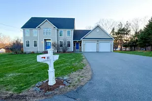 21 Longmeadow Dr, Veazie, ME 04401 - Photo 2
