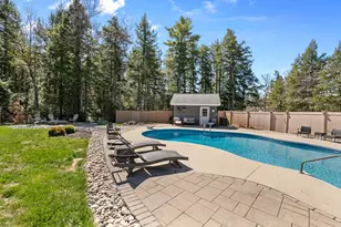 11 Cross Ridge Dr, Windham, ME 04062 - Photo 8