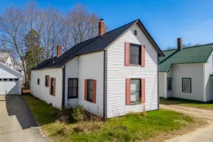 7 Hazen St, Norway, ME 04268 - Photo 2