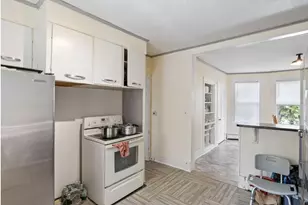154 Madison St, Auburn, ME 04210 - Photo 8