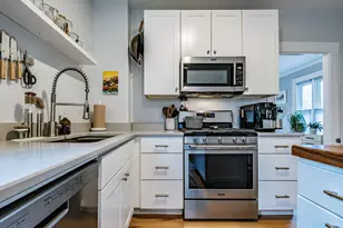 71 Gray St, Portland, ME 04102 - Photo 26