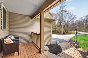 19 Woodfield Dr, Scarborough, ME 04074 - Photo 8