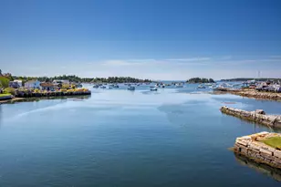 15 Main St, Vinalhaven, ME 04863 - Photo 16