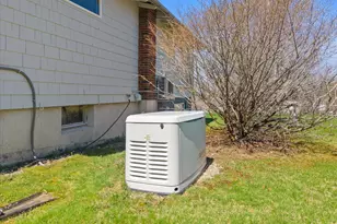 10 Sunset Dr, Holden, ME 04429 - Photo 48