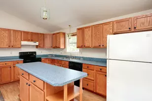 26 Deer Trail Ln, Berwick, ME 03901 - Photo 2