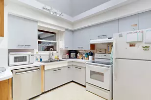 67 Jefferson St, Lewiston, ME 04240 - Photo 6