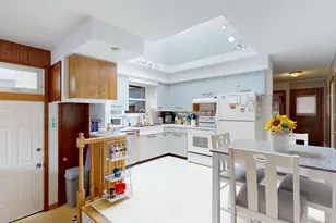 67 Jefferson St, Lewiston, ME 04240 - Photo 10