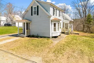 102 Main St, Skowhegan, ME 04976 - Photo 4