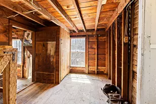 102 Main St, Skowhegan, ME 04976 - Photo 34