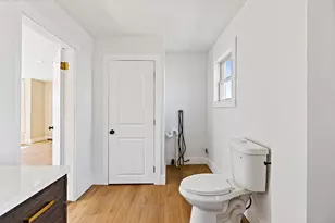 102 Main St, Skowhegan, ME 04976 - Photo 16