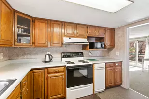 991 Oakland Rd, Belgrade, ME 04917 - Photo 20