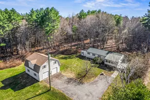 991 Oakland Rd, Belgrade, ME 04917 - Photo 14
