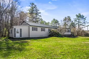 991 Oakland Rd, Belgrade, ME 04917 - Photo 8