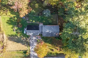 71 Woodland Ave, Warren, ME 04864 - Photo 4