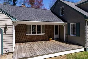 7 Fayview Ln, North Yarmouth, ME 04097 - Photo 2